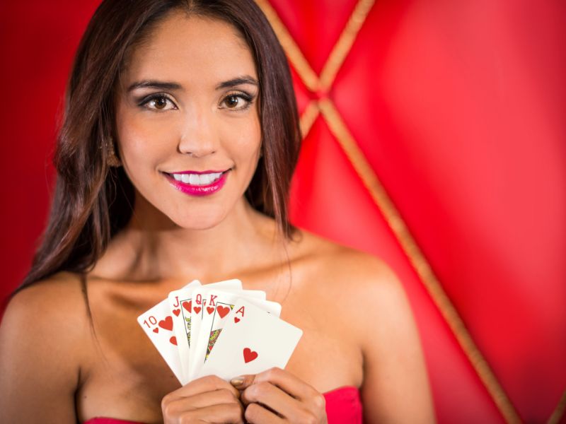 Luật chơi Poker – Diễn biến từng vòng cược Preflop đến River
